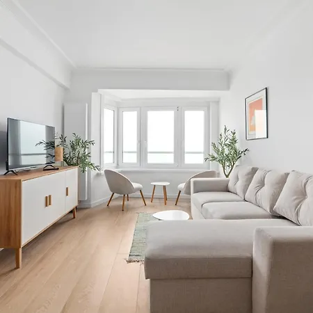 Appartement Frontal Renovated Seaview 